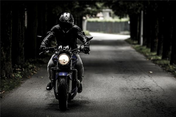 Cosa significa sognare di rubare le motociclette?