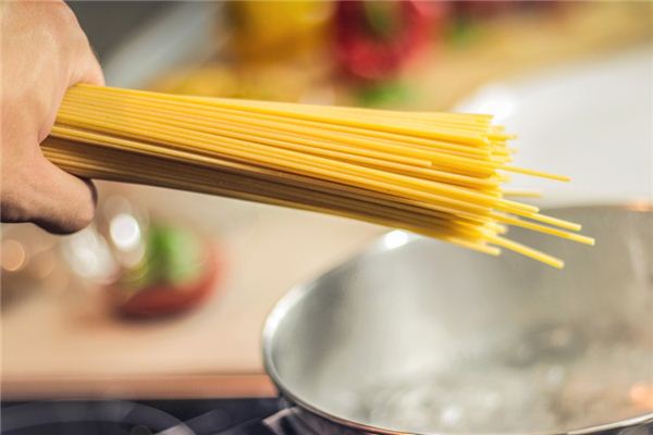 Cosa significa sognare noodles italiani?