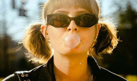 Sognare una gomma da masticare : 33 scenari e interpretazioni