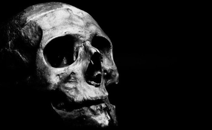 Sognare ossa : 37 scenari e interpretazioni