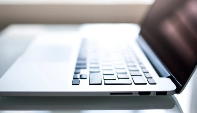 Sogna il laptop : 48 scenari e interpretazioni