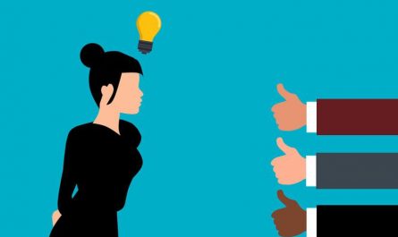 Sognare di essere lodati : 10 scenari e interpretazioni