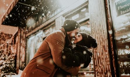 Sognare baciare : 16 scenari e interpretazioni