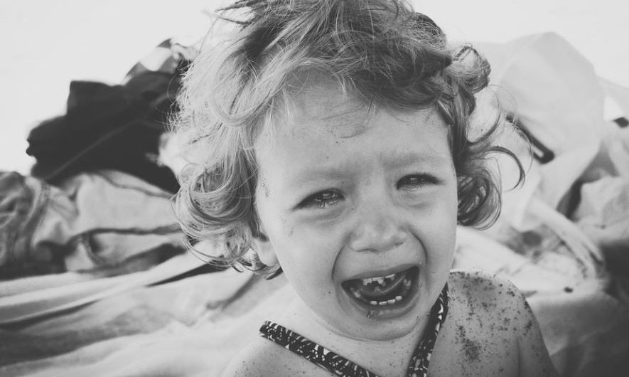 Sognare un bambino che piange : 8 scenari e interpretazioni