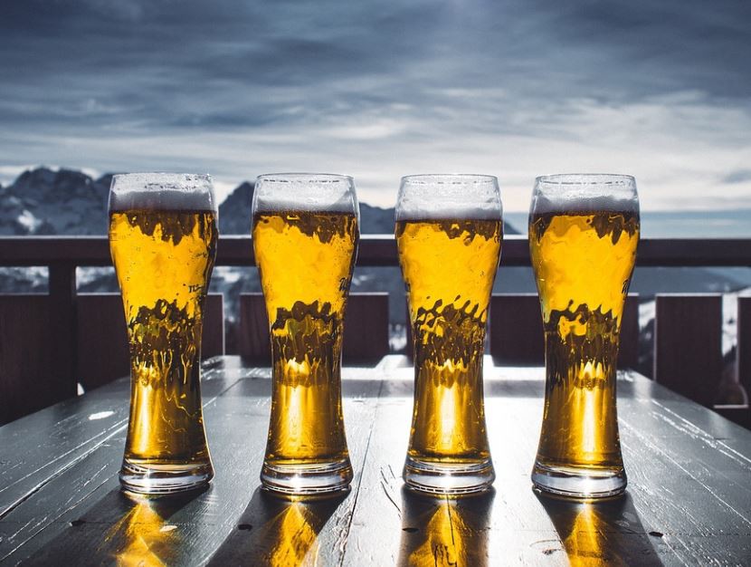 Sognare la birra : 12 scenari e interpretazioni
