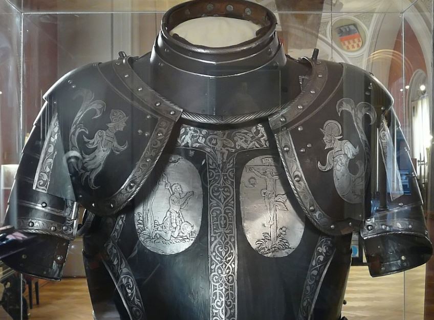 Sognare un'armatura : 8 scenari e interpretazioni