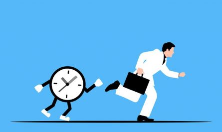 Sognare di essere in ritardo : 8 scenari e interpretazioni