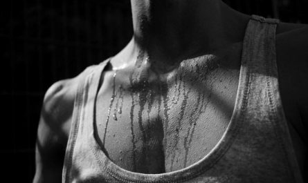 Sognare il sudore : 12 scenari e interpretazioni