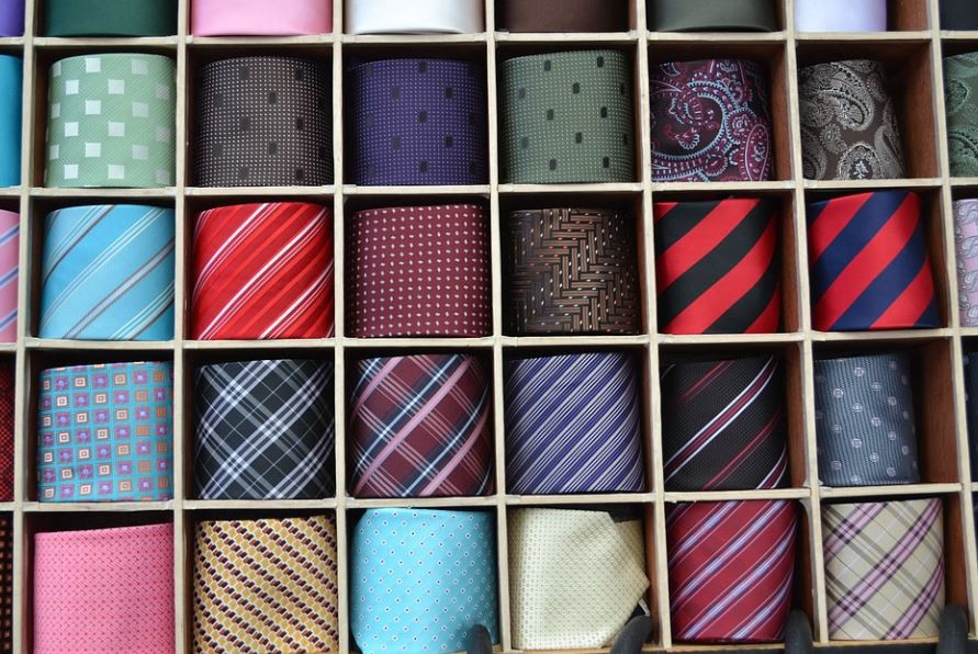 Sognare una cravatta : 14 scenari e interpretazioni