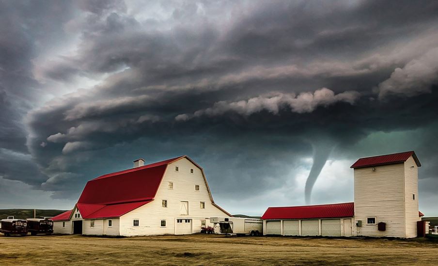 Sognare tornado : 16 scenari e interpretazioni