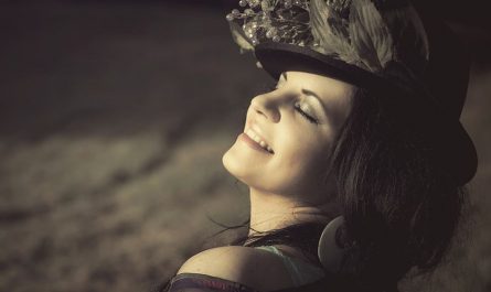 Sognare la regina : 8 scenari e interpretazioni