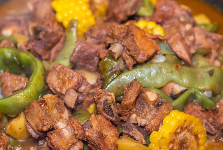 Sognare che esca lo stufato : 8 scenari e interpretazioni