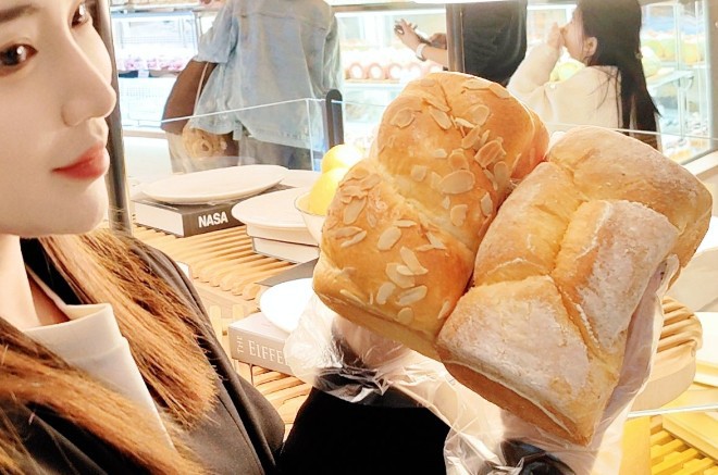 Sognare di mangiare pane tostato : 8 scenari e interpretazioni