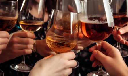 Sognando il vino bianco : 20 scenari e interpretazioni