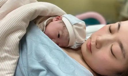 Sognare di partorire : 30 scenari e interpretazioni