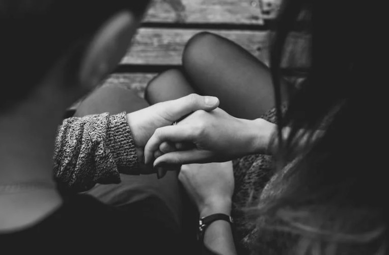 Sognare che l’ex fidanzato confessi : 20 scenari e interpretazioni