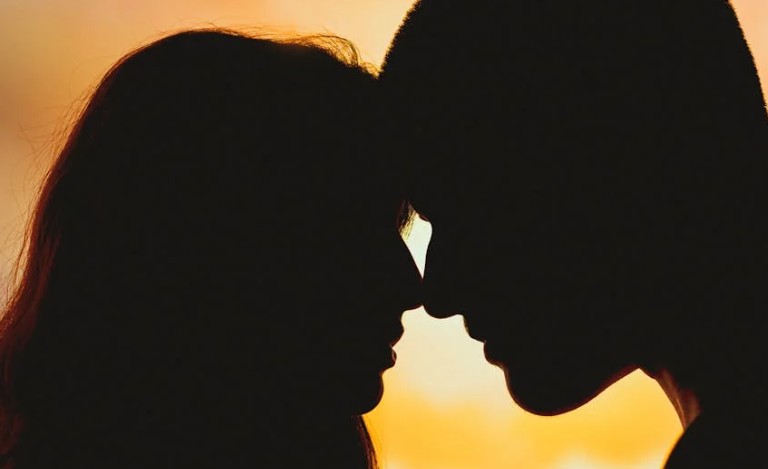 Sognare che il tuo ex muoia : 24 scenari e interpretazioni