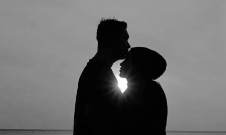 Sognare di baciare il tuo ex : 20 scenari e interpretazioni