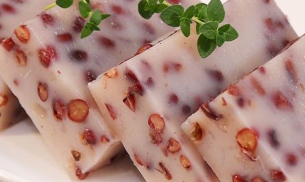 Sognare una torta di fagioli rossi : 8 scenari e interpretazioni