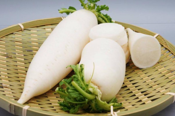 Sognare ravanelli : 12 scenari e interpretazioni