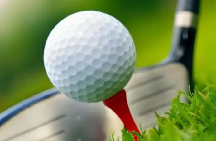 18 Significati Simbolici del Sognare il Golf