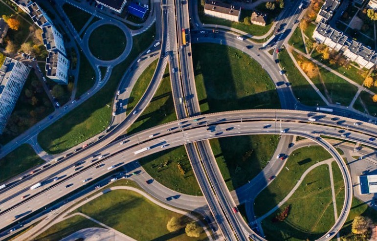 28 Significati Simbolici del Sognare un Cavalcavia