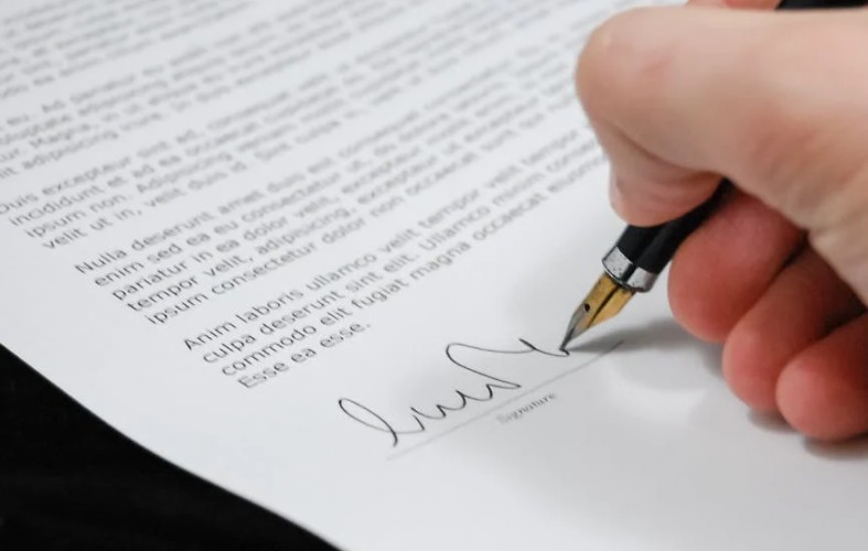 32 Significati Simbolici del Sognare Documenti