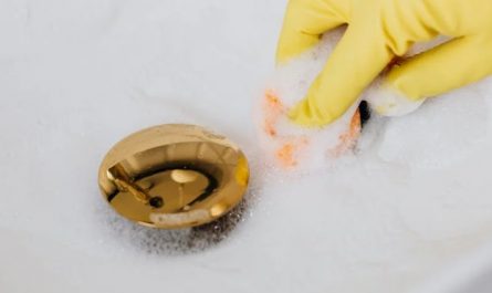 15 significati simbolici del sognare un lavandino