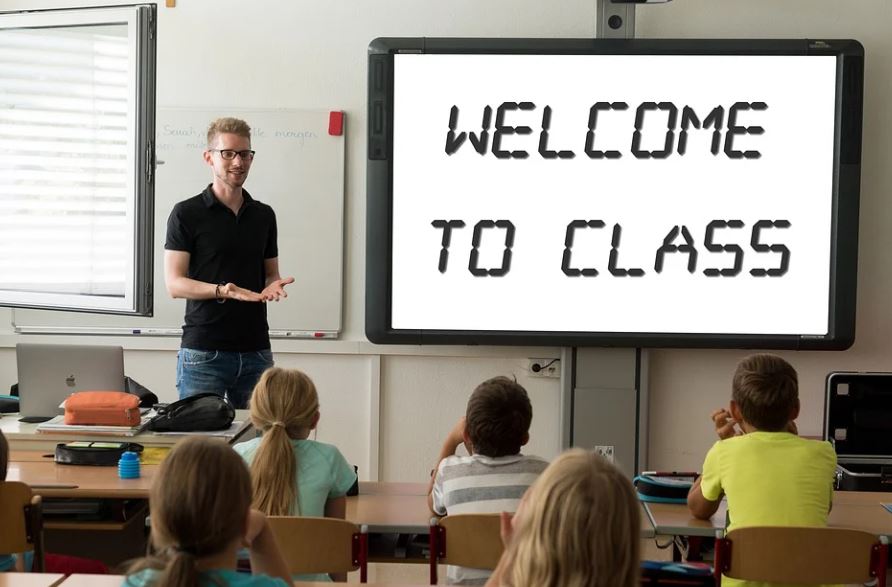 15 Significati Simbolici del Sognare un Insegnante