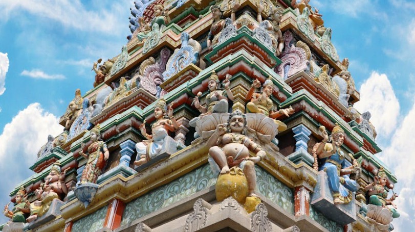 20 significati simbolici del sognare di andare in un tempio