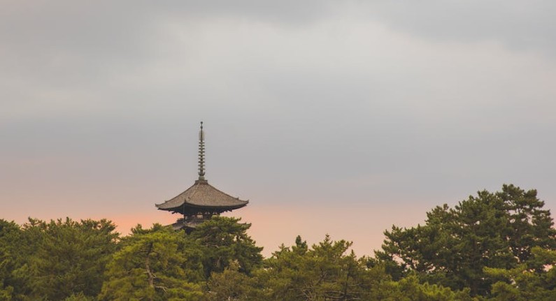 20 significati simbolici del sognare una torre