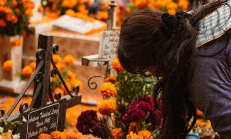 17 significati simbolici del sognare il funerale di un amico